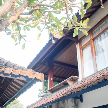 Tehila House Hotel Canggu Kültér fotó